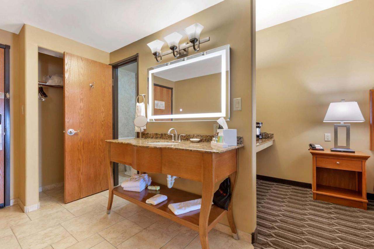 Western Swiss Hotel&suites Pecos