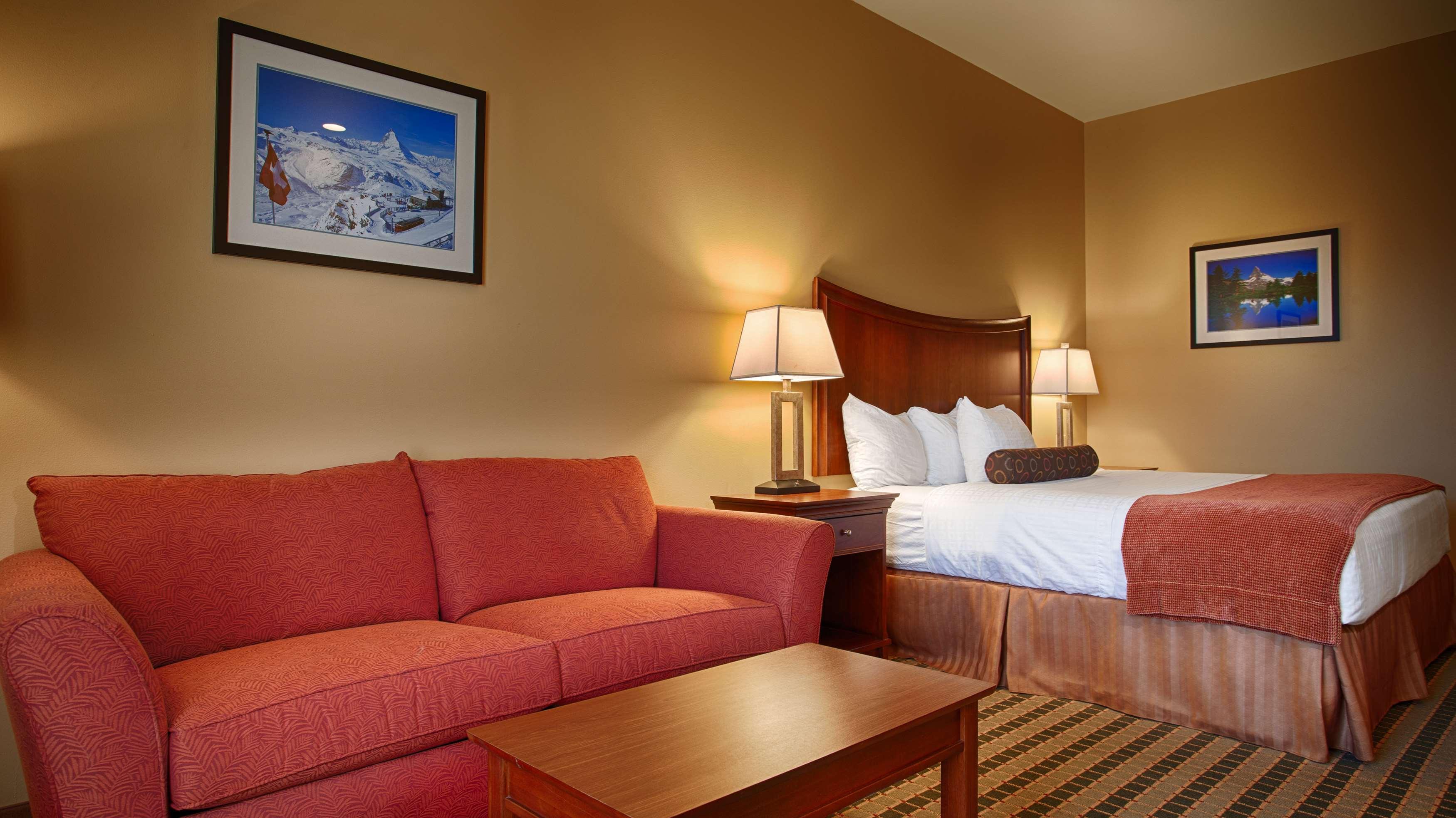 Western Swiss & Hotel