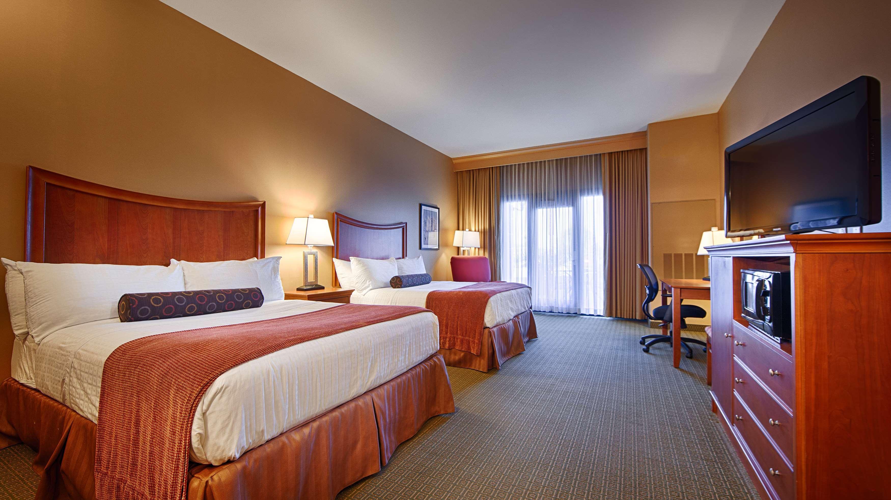 Western Swiss & Hotel